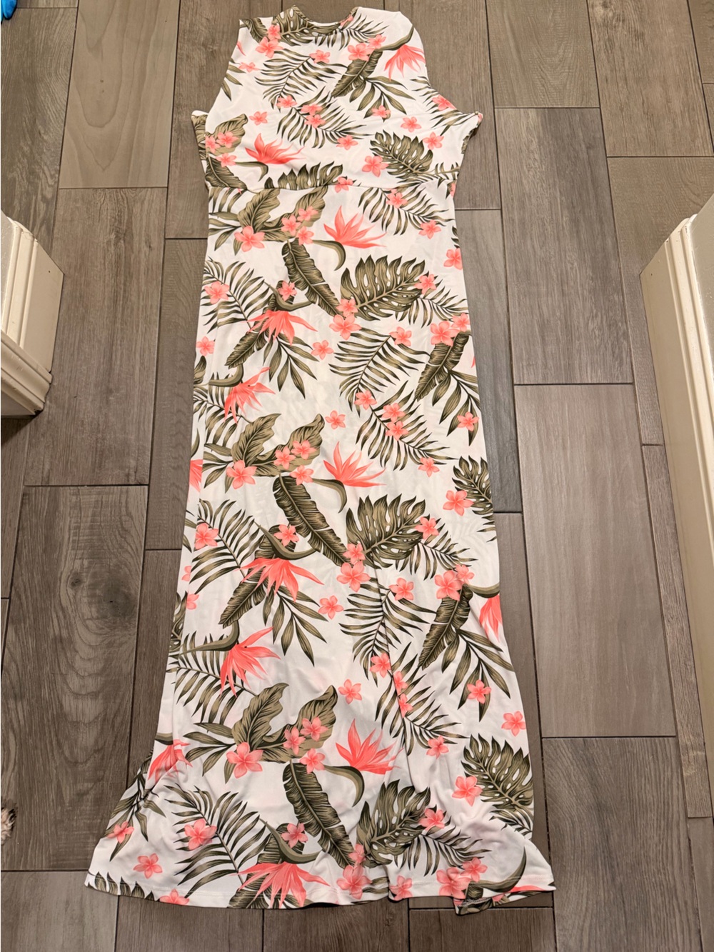 IMAN Coral Floral Maxi Dress with Olive Palm Print - Picture 6 of 9